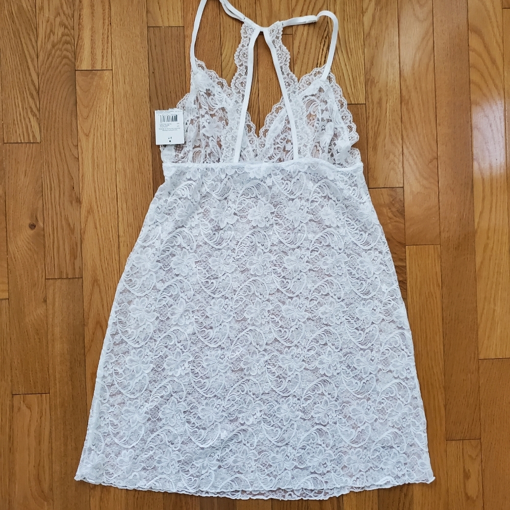 Lace split back chemise lingerie - Picture 5 of 5